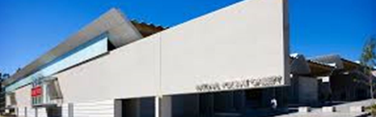 Liangis Theatre | National Portrait Gallery